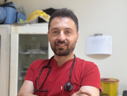Dr. İsmet Çelik